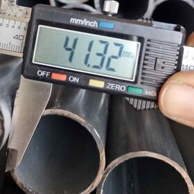 เหล็กกลม GI ½" (วัดนอก 41.3 มม.)